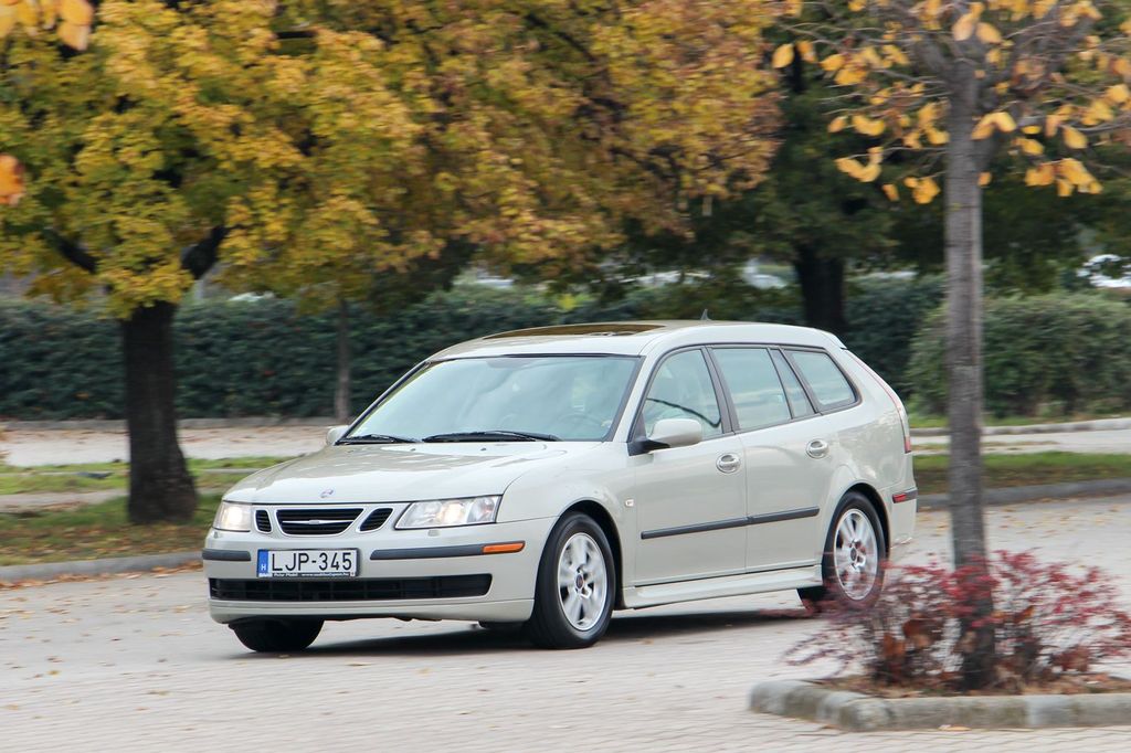 SAAB 9-3