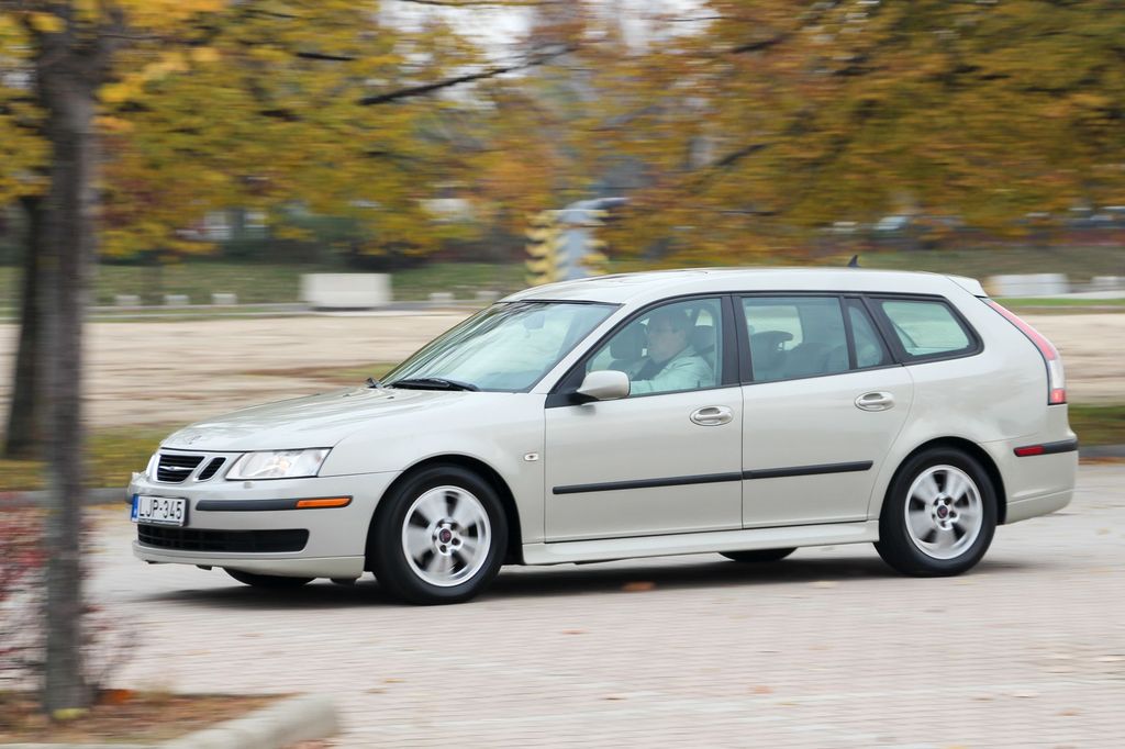 SAAB 9-3