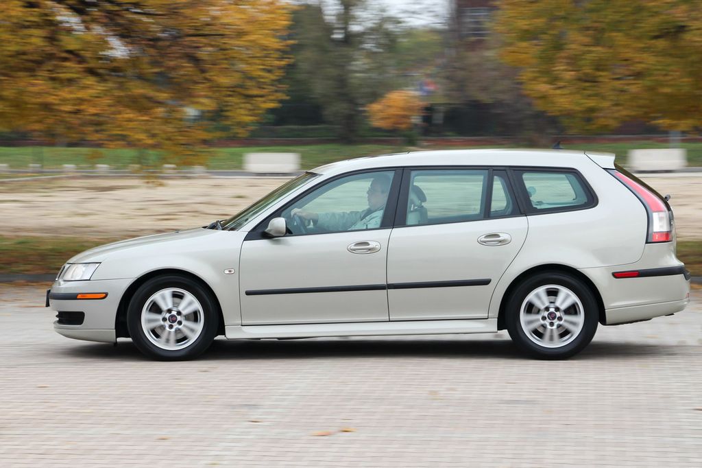 SAAB 9-3