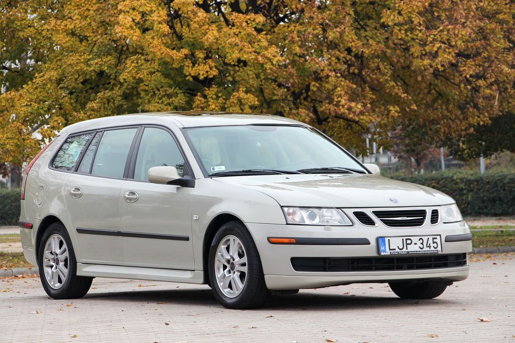 SAAB 9-3