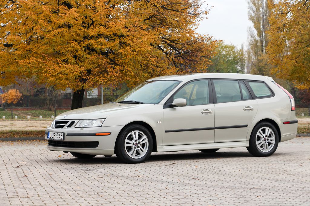 SAAB 9-3