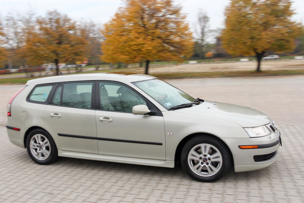 SAAB 9-3