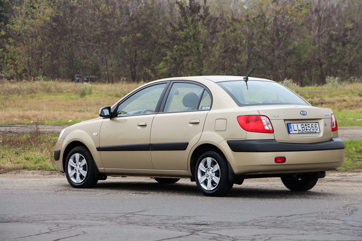 KIA RIO