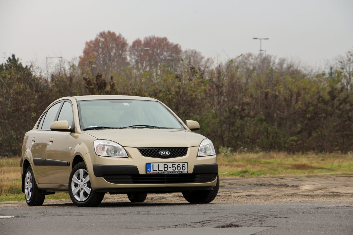 KIA RIO