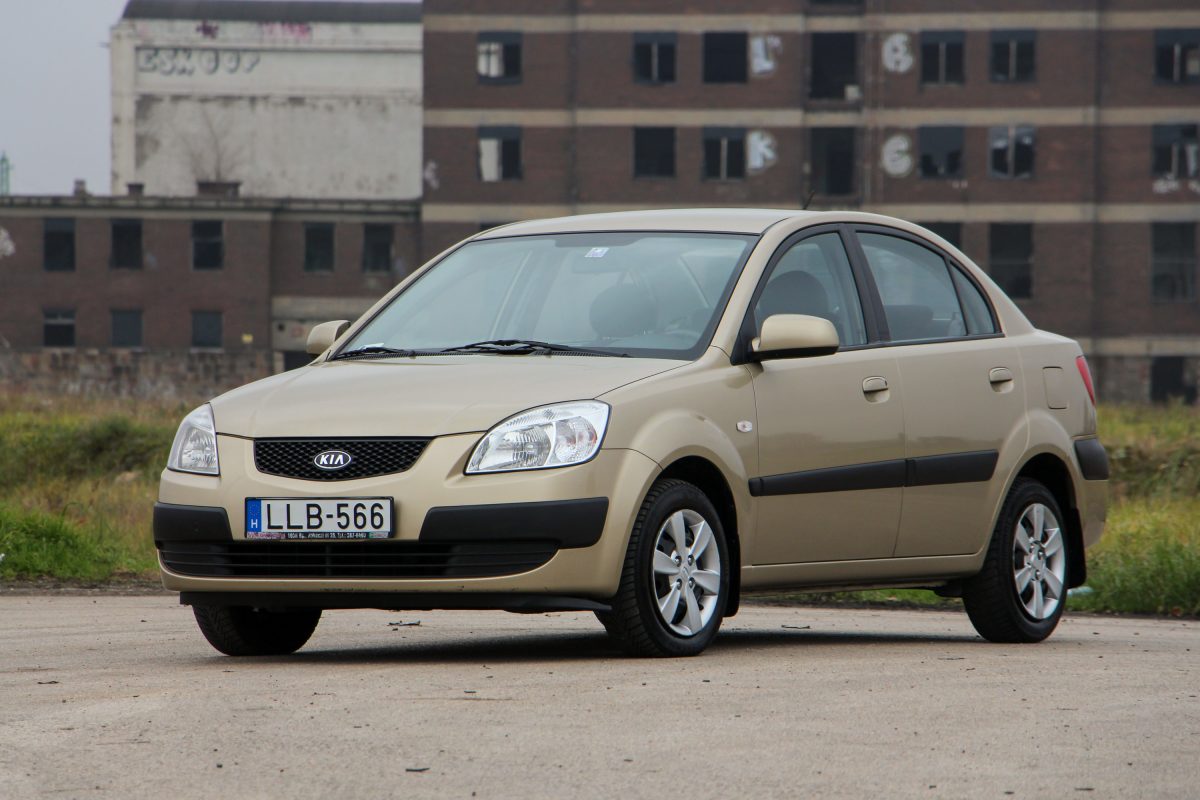 KIA RIO