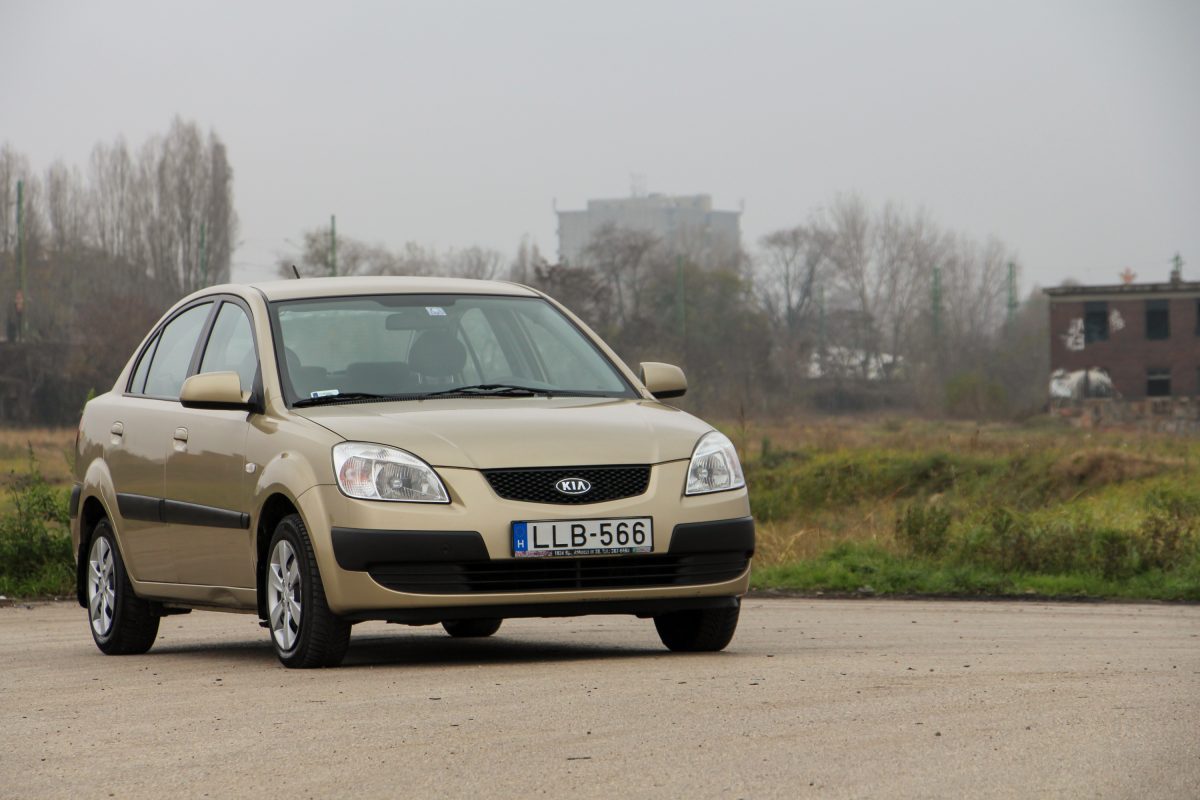 KIA RIO