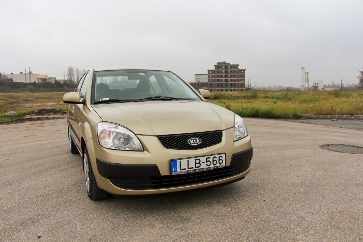 KIA RIO