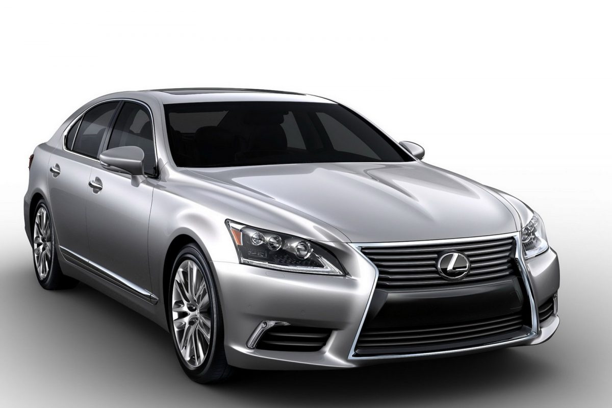 LEXUS LS