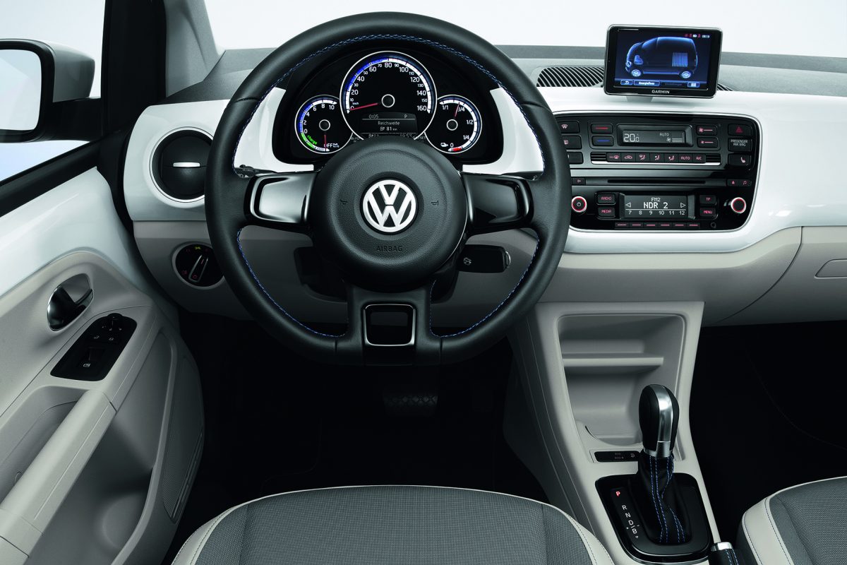 VOLKSWAGEN UP
