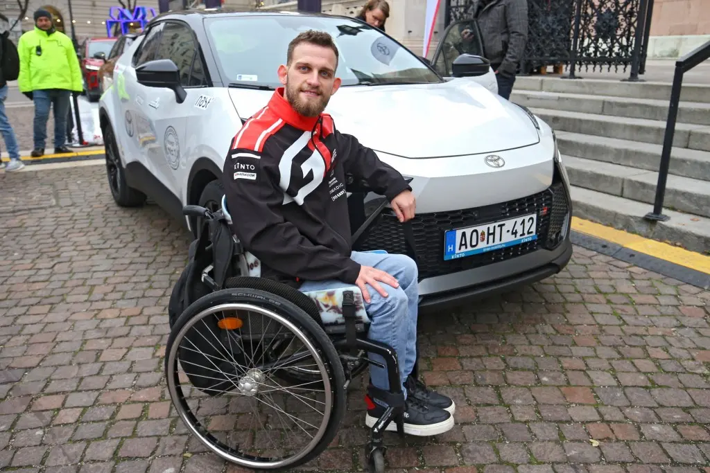 Kiss_Peter_Pal_Toyota (7)