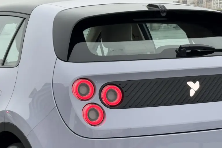 Új autómárkák debütáltak itthon! Mutatjuk az áraikat!