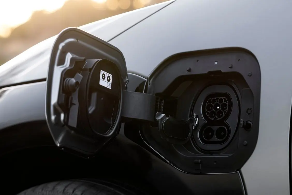 Toyota-bZ4X-2026-1280-97e5cf9a53114ab304f78f6d373d9c77e0