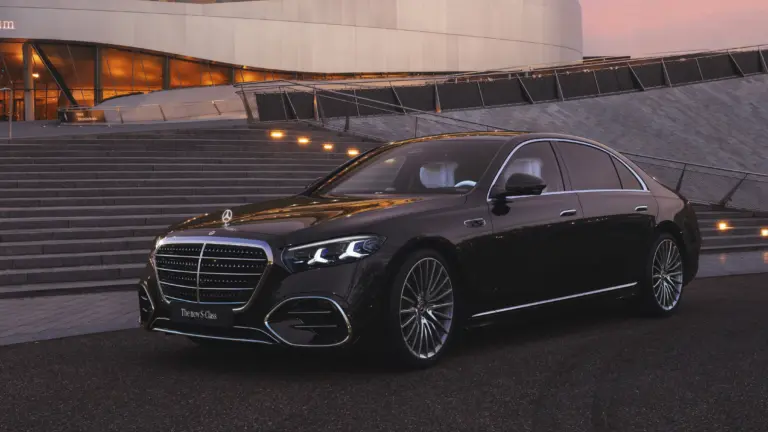 Ez ma a Mercedes-Benz legjava? Komoly ráncfelvarráson esett át az S-osztály!